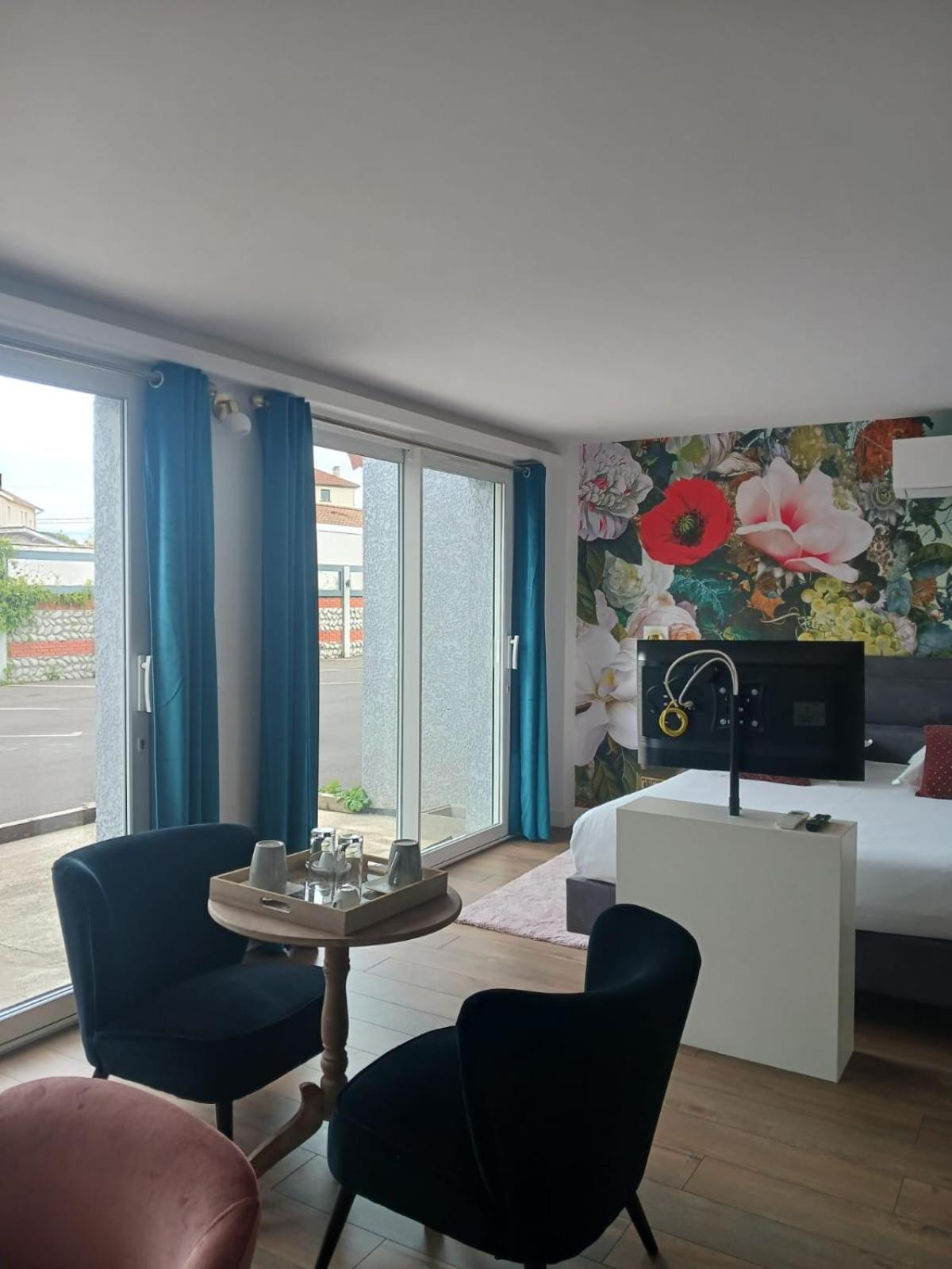 Touraco Bed and Breakfast Villars-les-Dombes Buitenkant foto